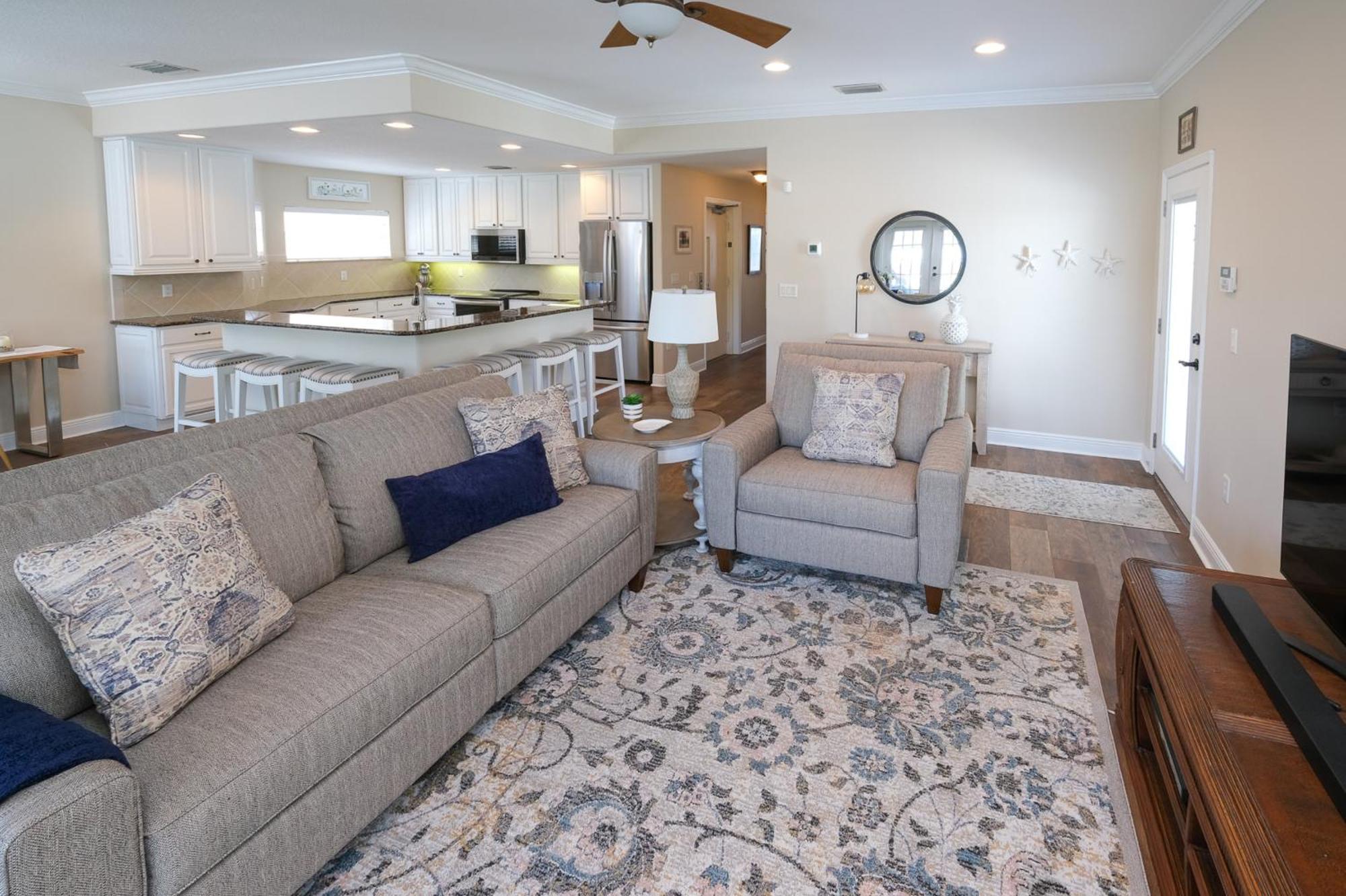 Hibiscus Hideaway Condo Walk To Historic Bridge St Bradenton Beach Bagian luar foto